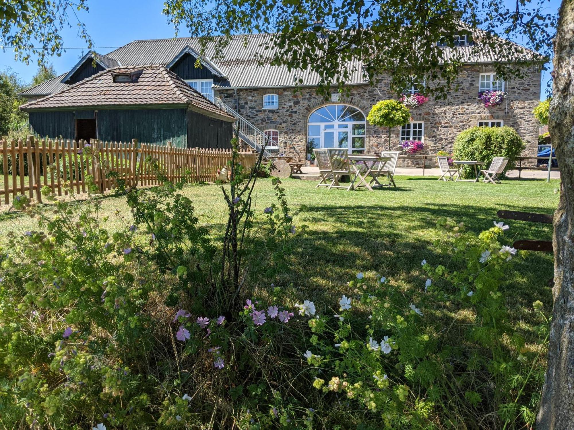 Victorhof Landurlaub Deine Auszeit Im Gruenen, Umgeben Von Wald & Wiesen Monschau Ngoại thất bức ảnh